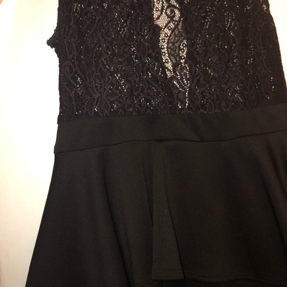 Classy Lace Peplum Dress - Picture 7 of 7